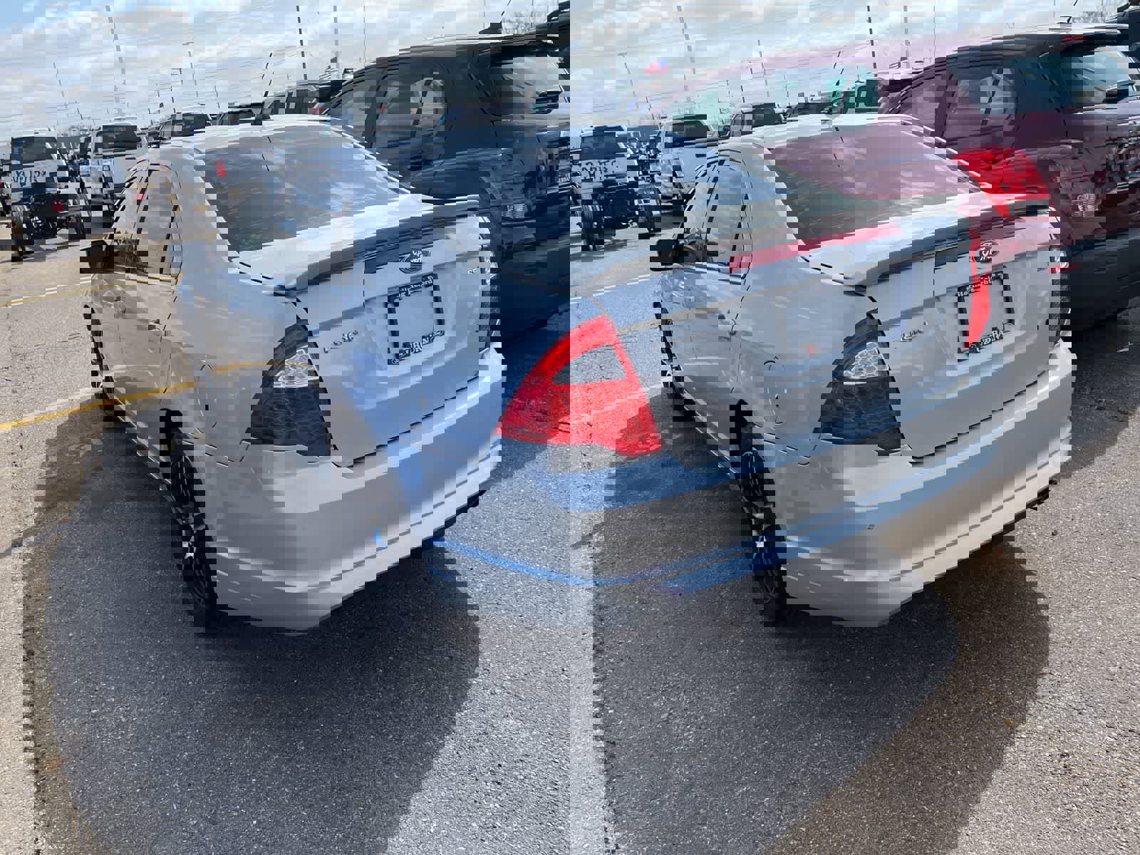 Used 2010 Ford Fusion SE image 9