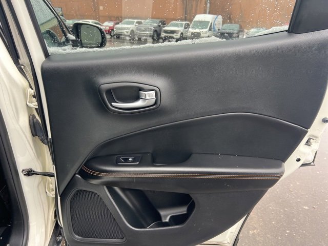 Used 2019 Jeep Compass Limited image 12