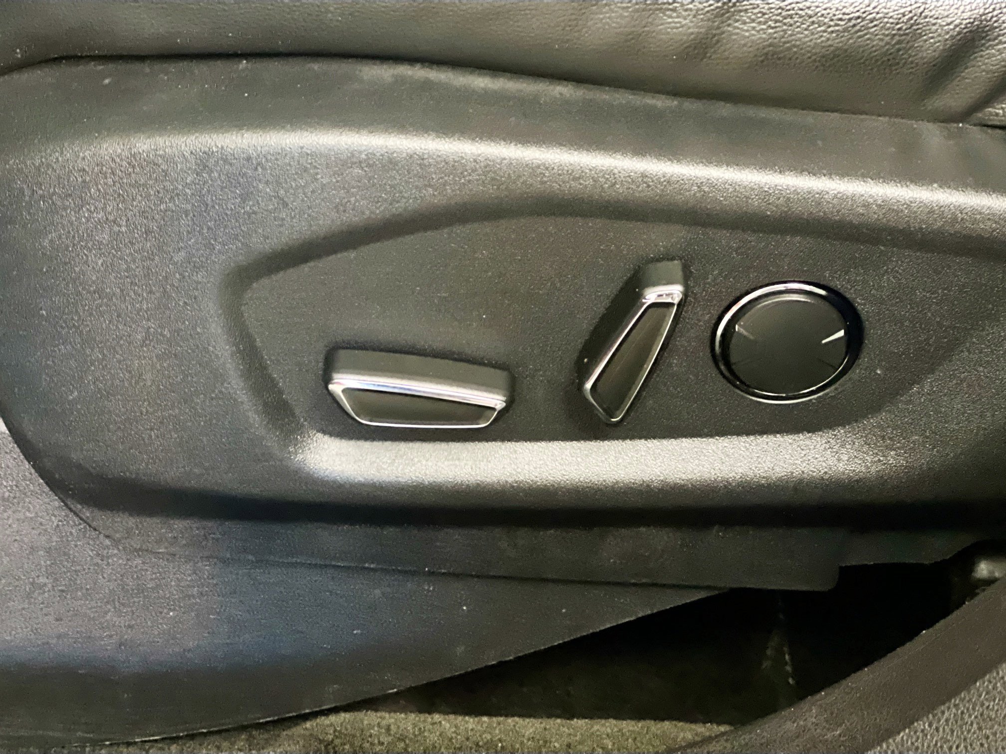 Used 2016 Ford Explorer Sport w/ Equipment Group 401A image 15