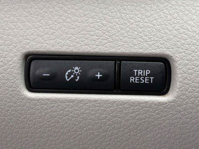 Used 2022 Nissan Rogue Sport SV w/ Technology Package AWD/4WD image 15