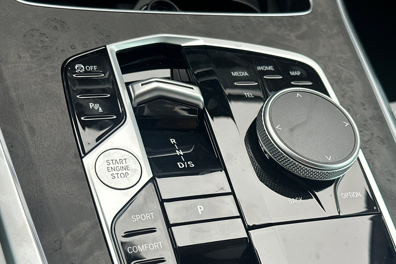 New 2026 BMW X5 xDrive40i AWD/4WD image 18