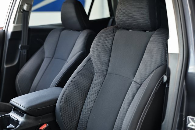 Used 2022 Subaru Outback Premium image 21