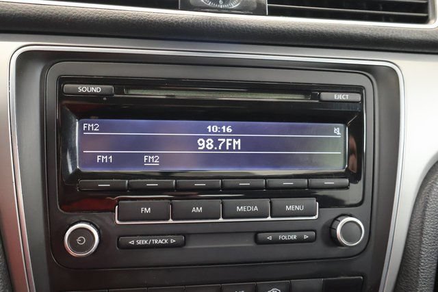 Used 2014 Volkswagen Passat 2.5 S FWD image 20