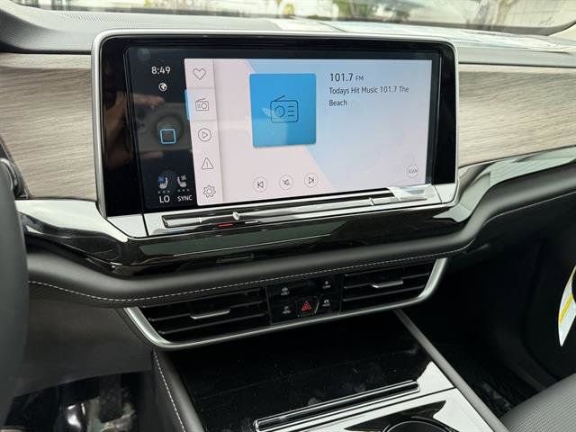 New 2025 Volkswagen Atlas SEL image 22