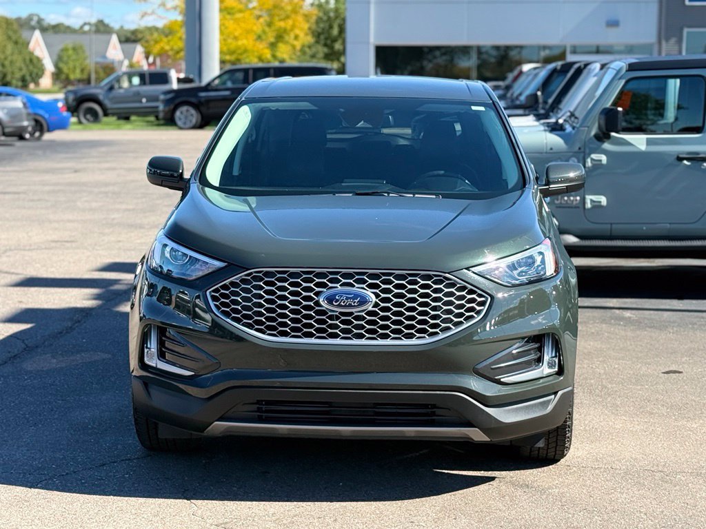 Used 2024 Ford Edge SEL w/ Convenience Package AWD/4WD image 30