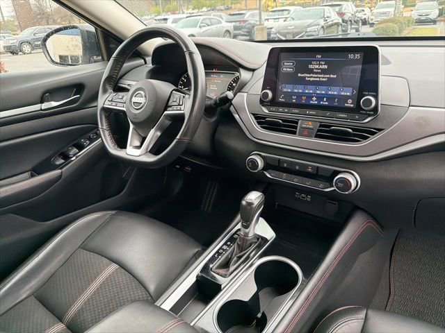 Used 2024 Nissan Altima 2.5 SR image 34