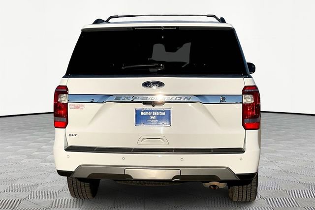 Used 2020 Ford Expedition XLT w/ Equipment Group 202A image 4