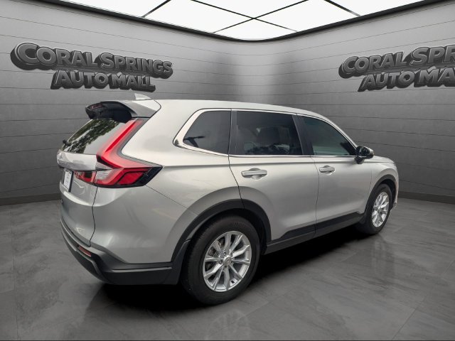 Used 2025 Honda CR-V EX image 7
