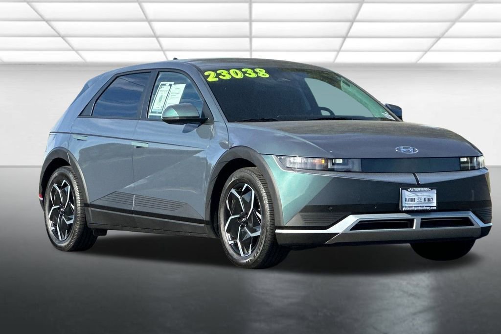 Used 2022 Hyundai Ioniq 5 SEL image 1