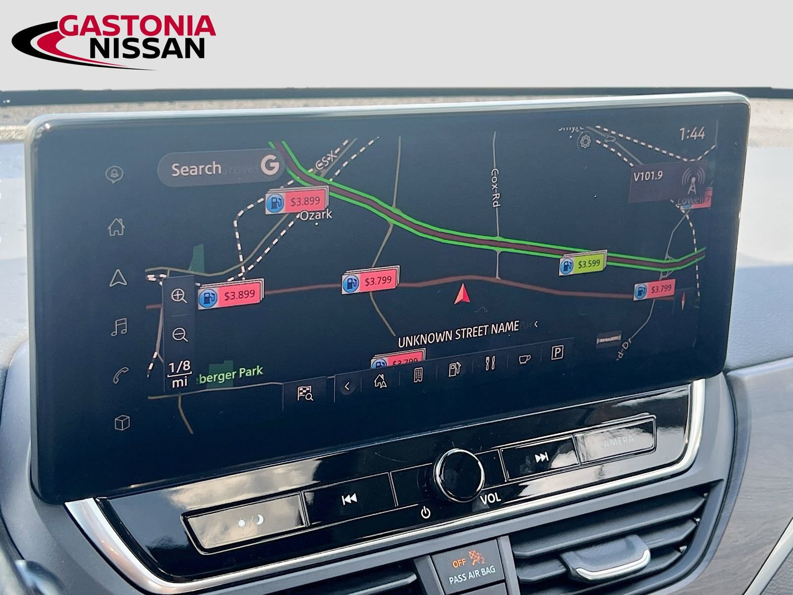 Used 2023 Nissan Altima 2.5 SV w/ SV Premium Package image 17