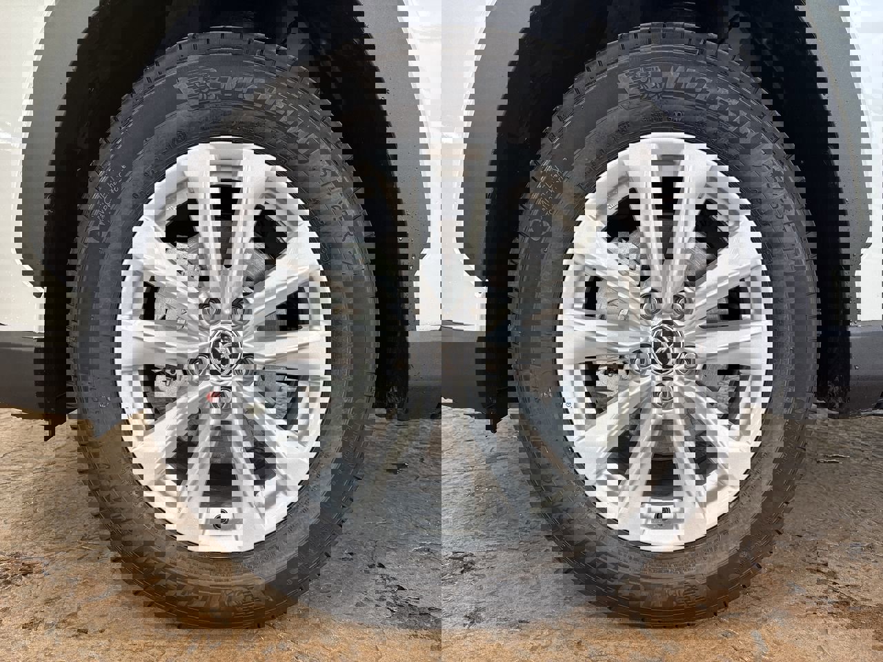 Certified 2026 Toyota Corolla Cross LE FWD image 10