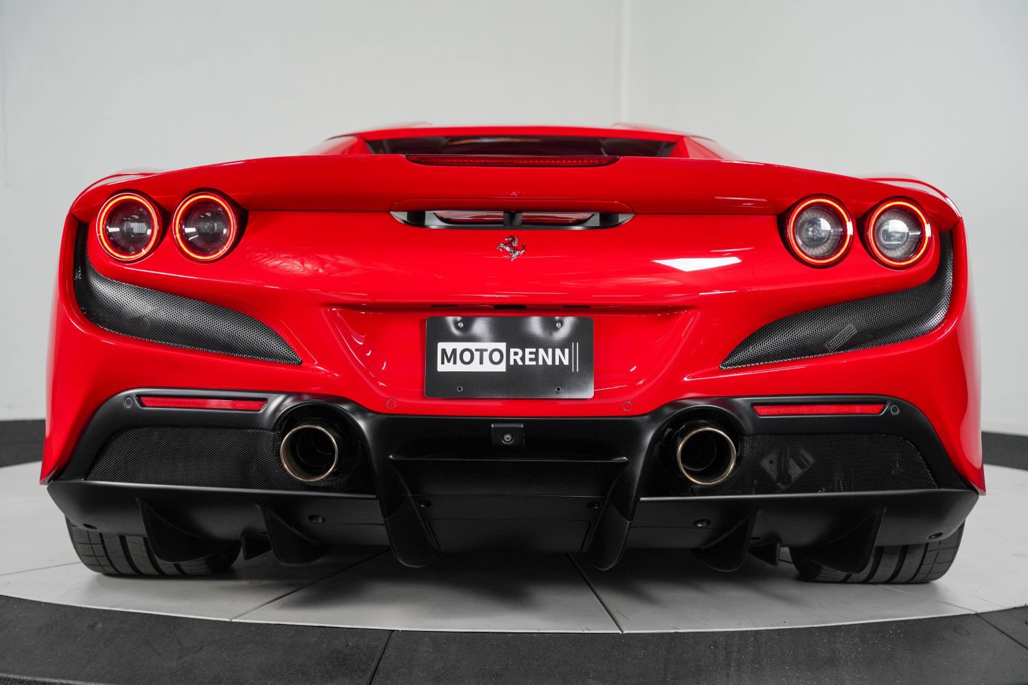 Used 2023 Ferrari F8 Tributo RWD image 26