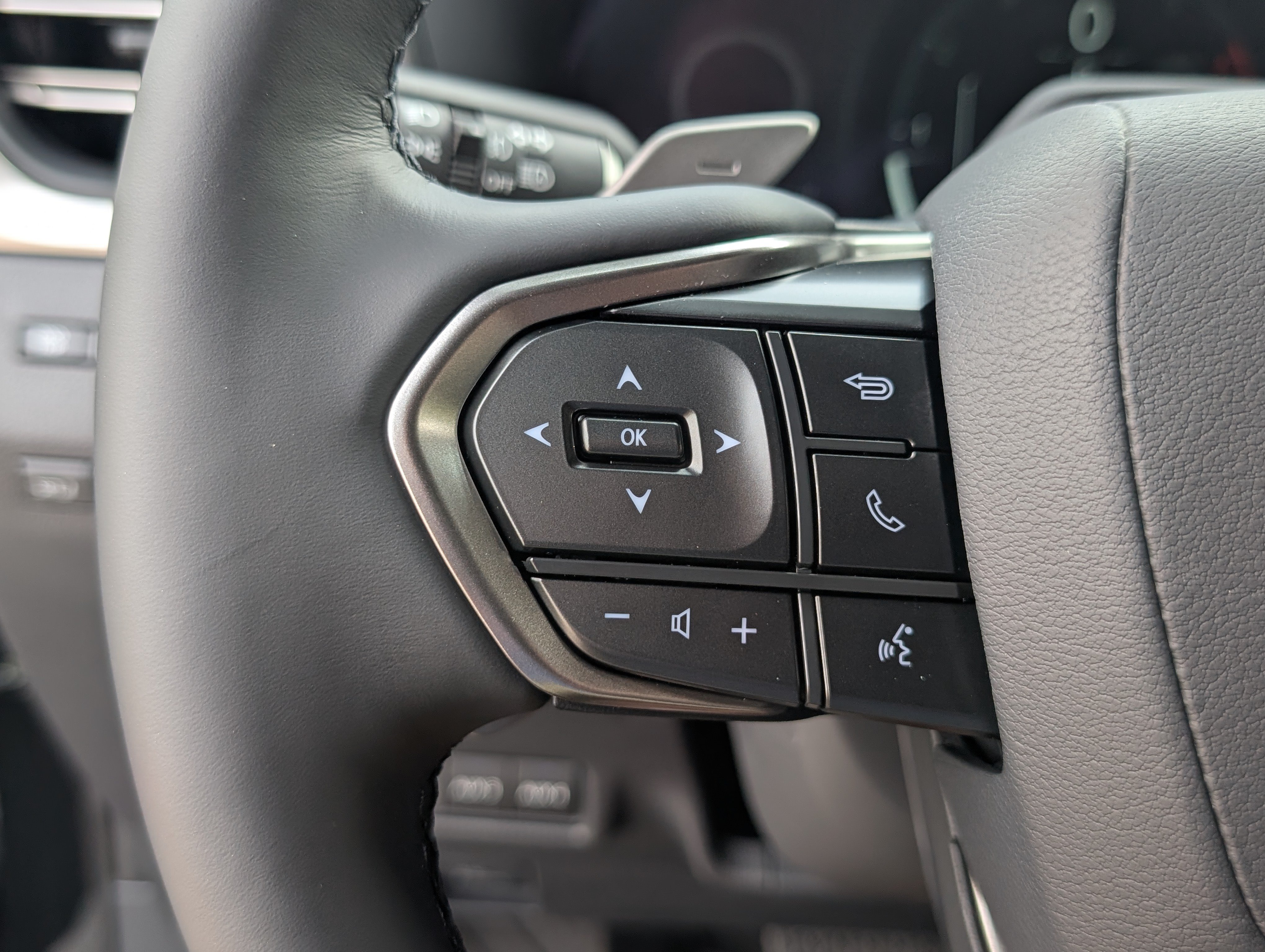 New 2026 Lexus GX 550 AWD/4WD image 19
