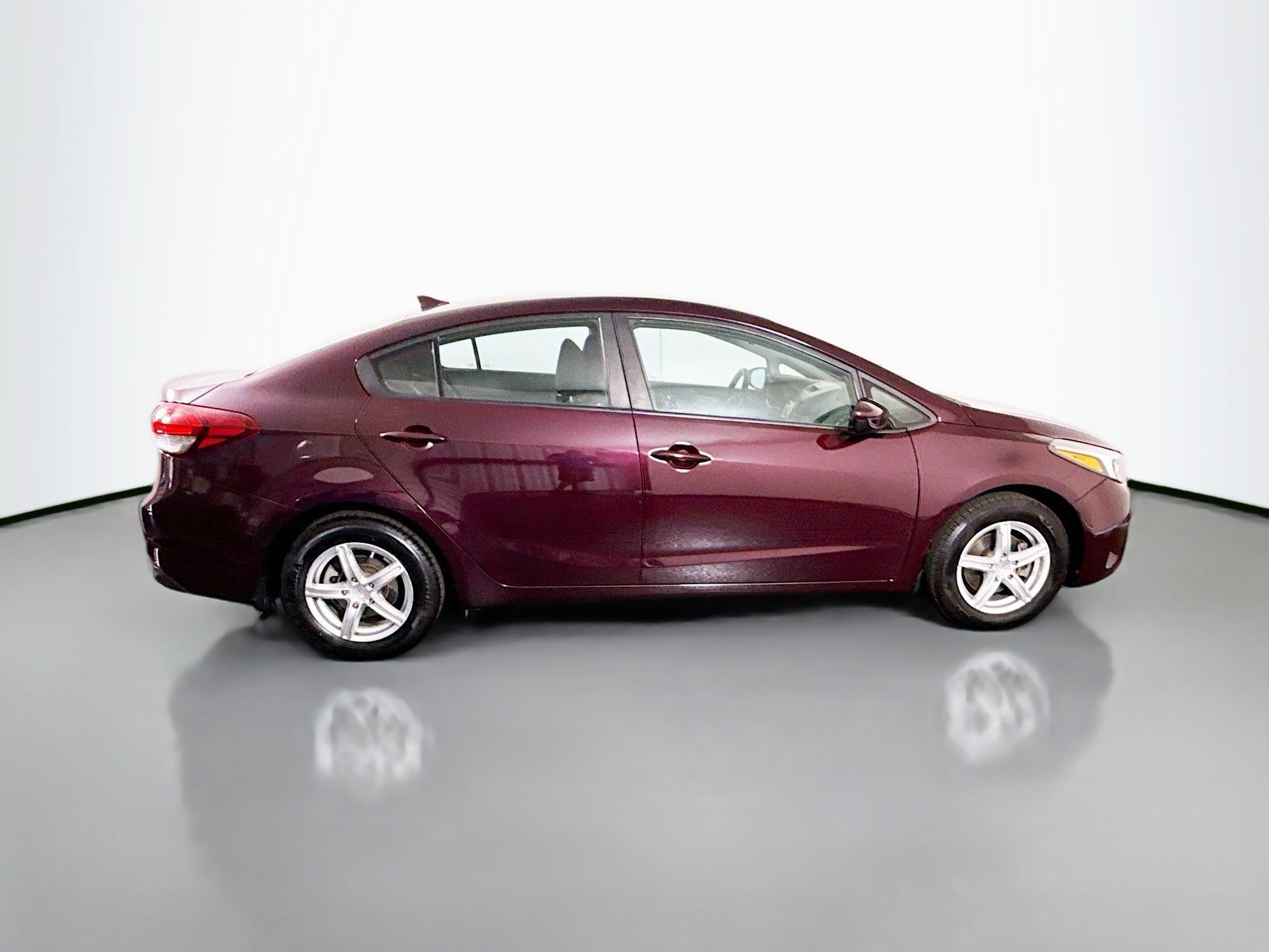 Used 2017 Kia Forte LX FWD image 11