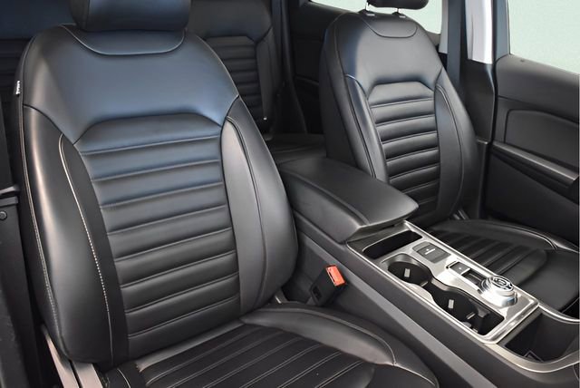 Used 2024 Ford Edge SEL AWD/4WD image 6