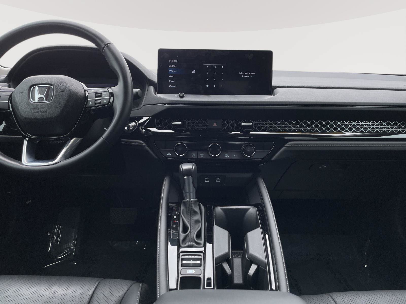 Used 2023 Honda Accord Touring image 30