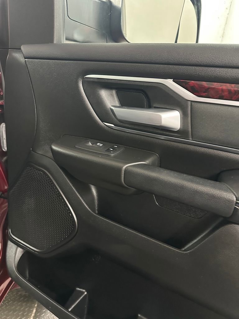 Used 2024 RAM 1500 Big Horn image 38
