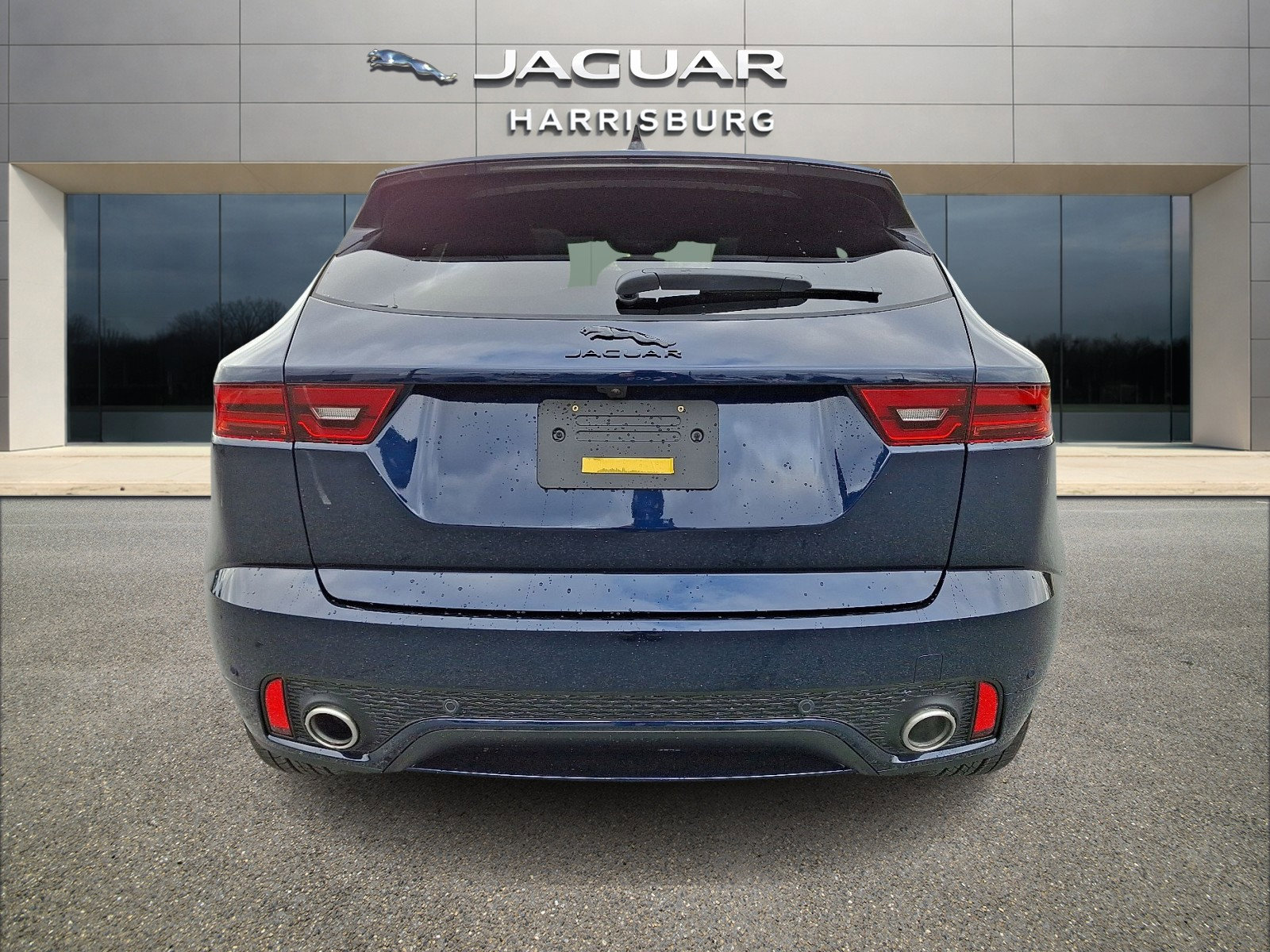 New 2024 Jaguar E-PACE R-Dynamic SE image 3