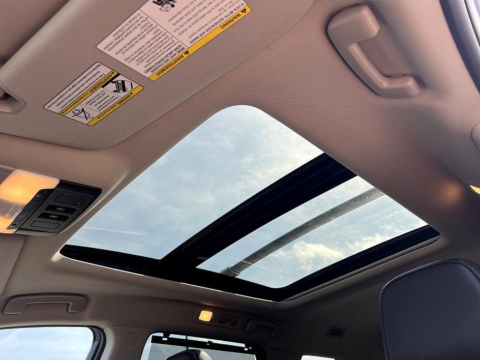 Certified 2024 Nissan Pathfinder Platinum w/ Cargo Package image 19