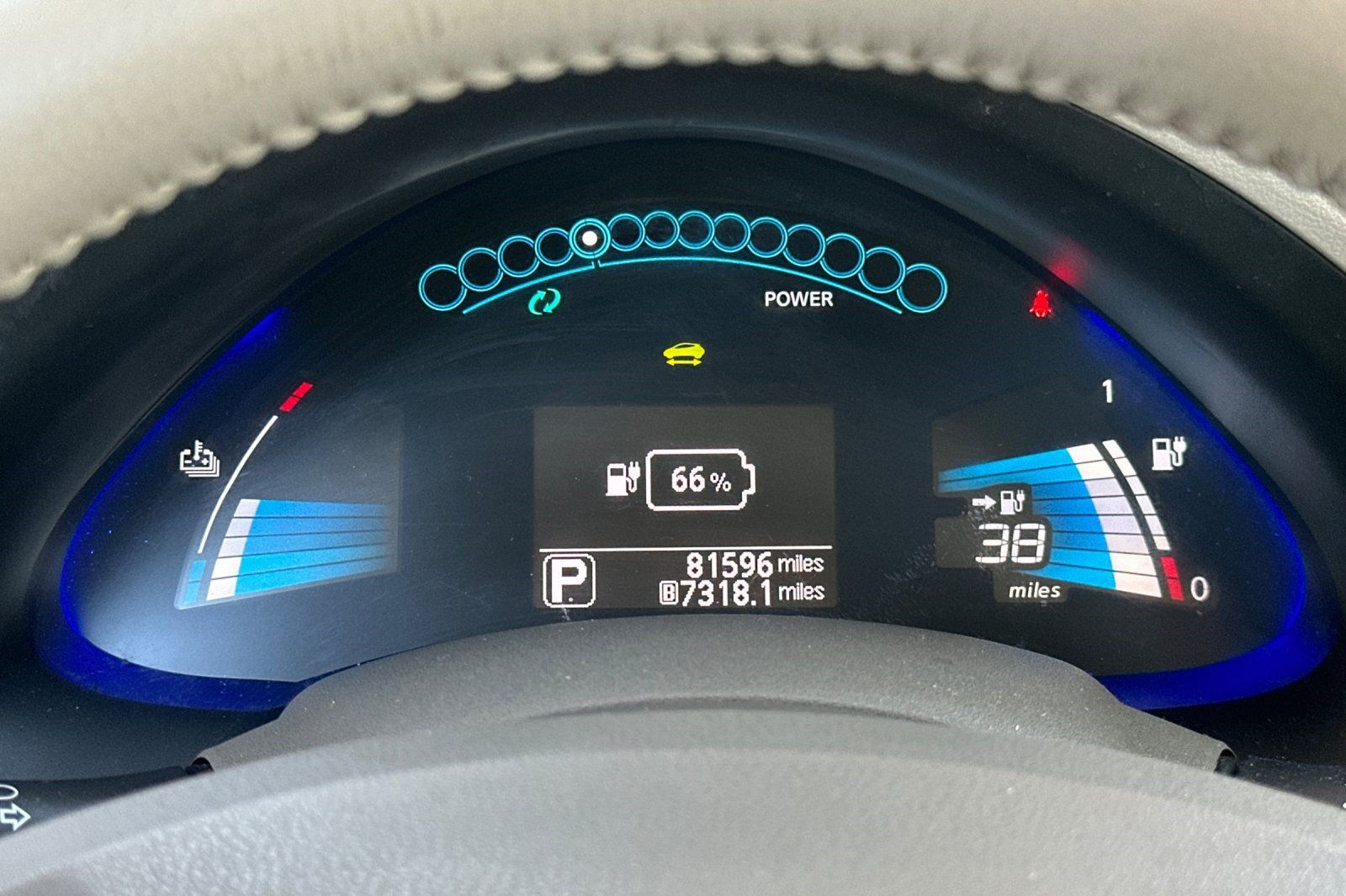 Used 2013 Nissan Leaf SV w/ LED & Quick Charge Pkg FWD image 21