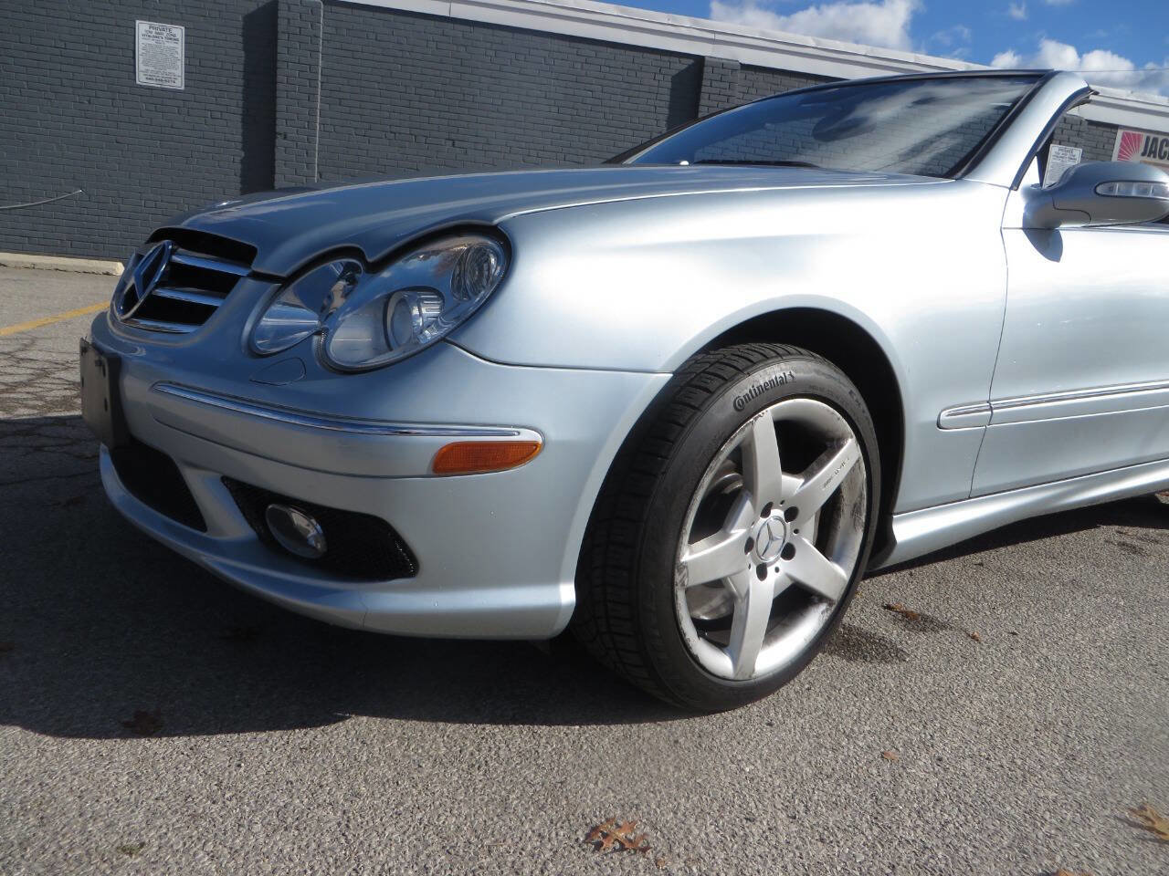 Used 2005 Mercedes-Benz CLK 500 Cabriolet image 27