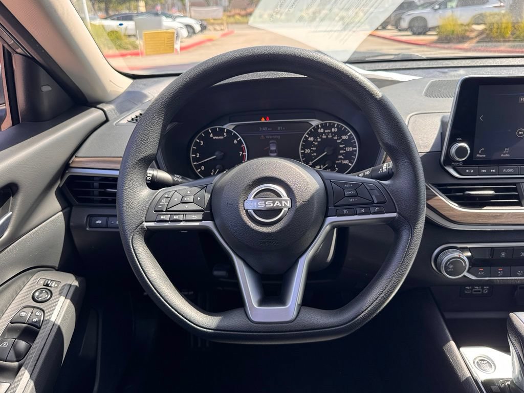 Certified 2024 Nissan Altima 2.5 SV FWD image 15