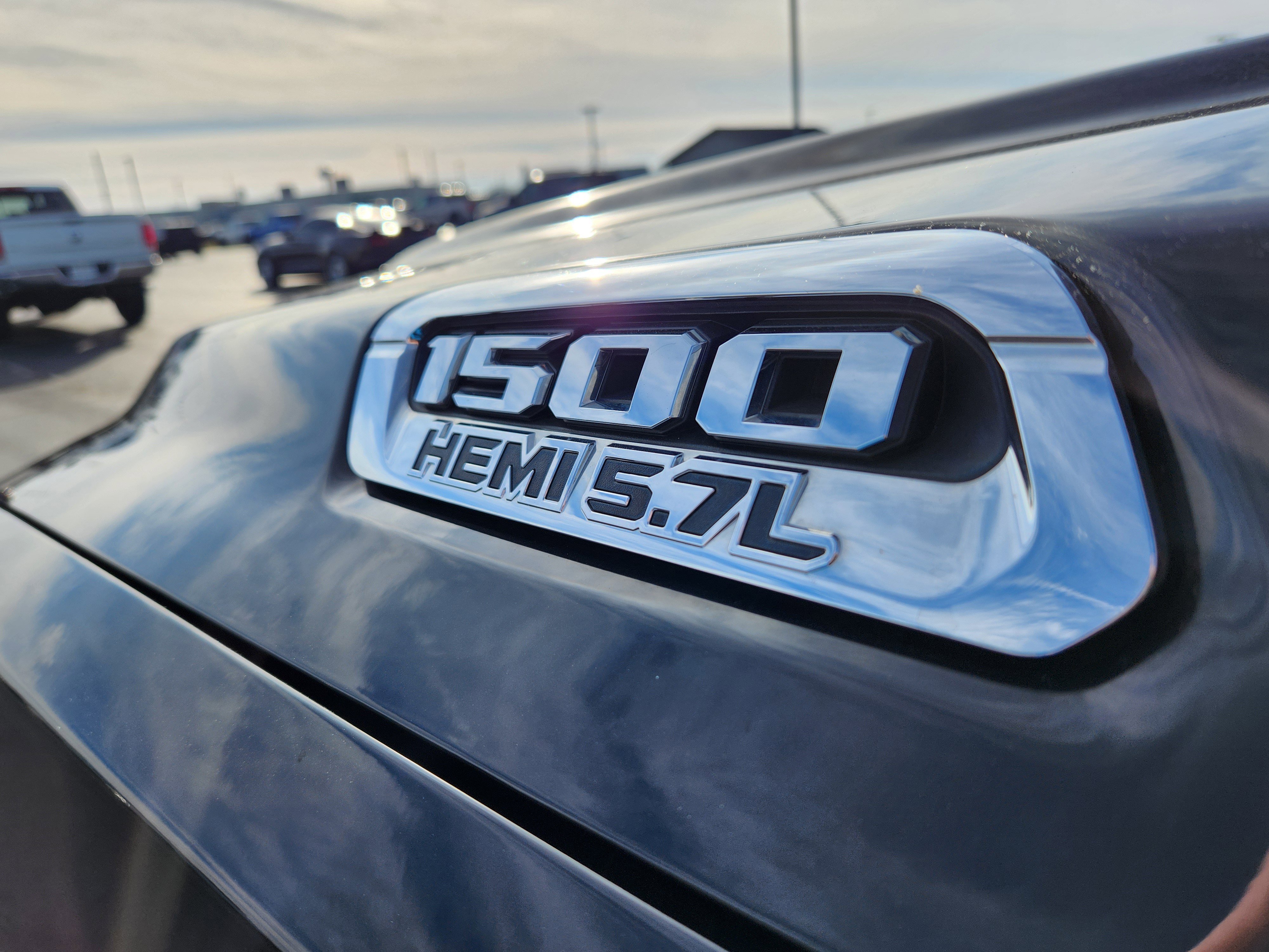 Used 2019 RAM 1500 Limited image 10