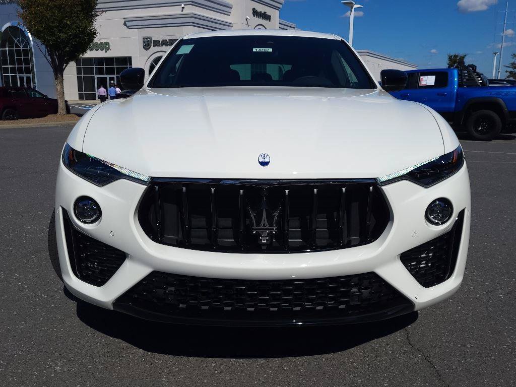 Used 2024 Maserati Levante Modena Ultima AWD/4WD image 2