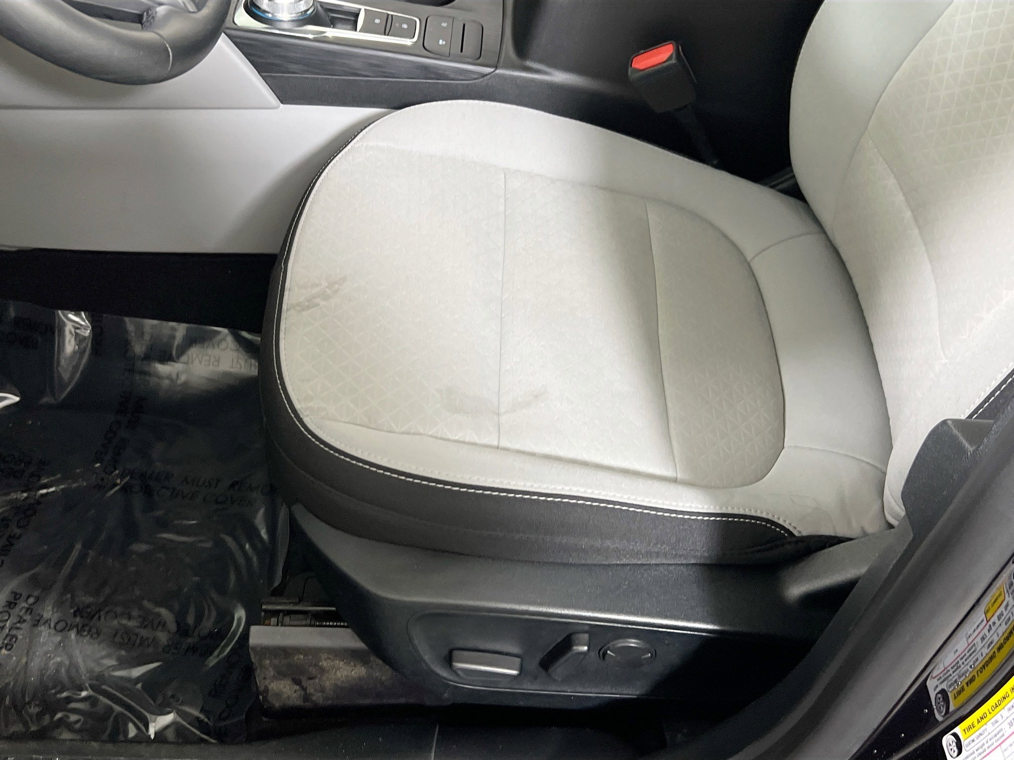 Used 2025 Ford Escape Active w/ Cold Weather Package AWD/4WD image 18