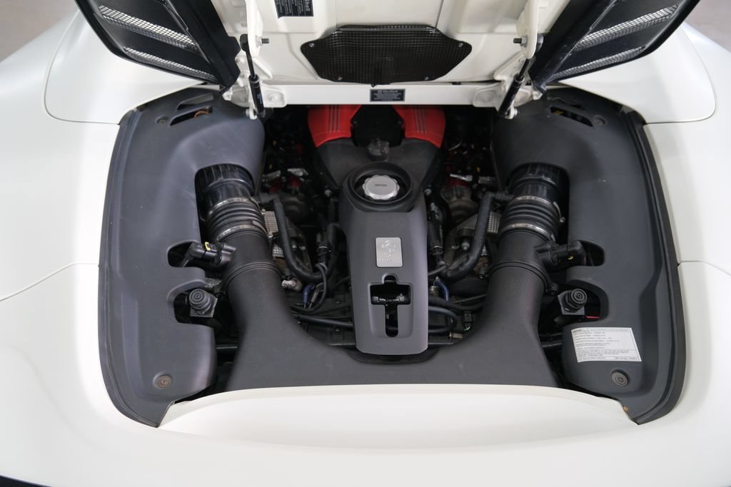 Used 2018 Ferrari 488 Spider RWD image 40