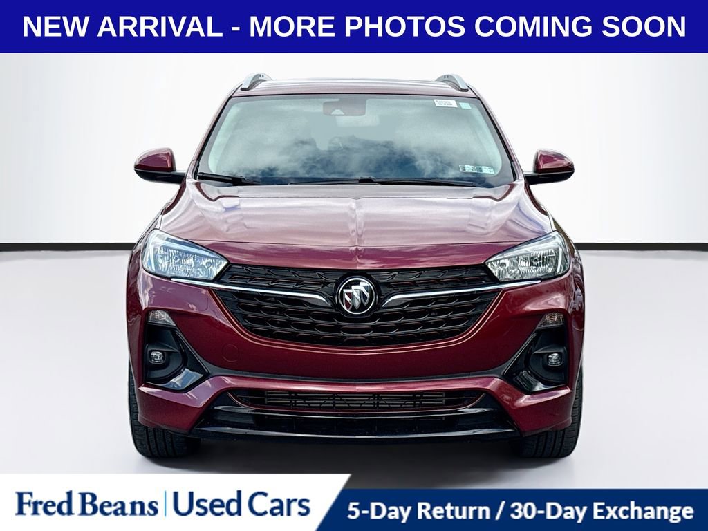 Used 2023 Buick Encore GX Select w/ Sport Touring Package FWD image 2