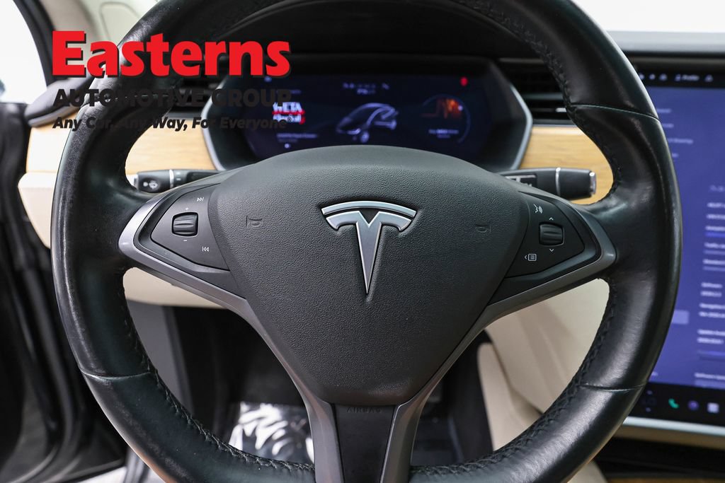 Used 2018 Tesla Model X 75D AWD/4WD image 10