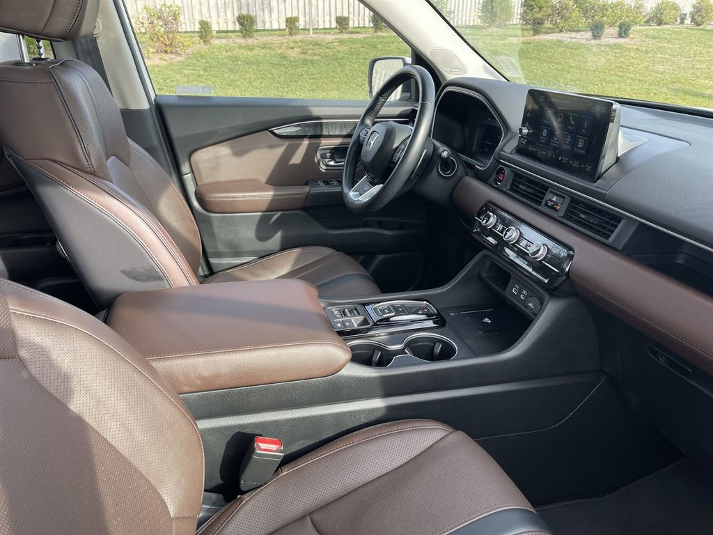 Used 2023 Honda Pilot Elite image 41