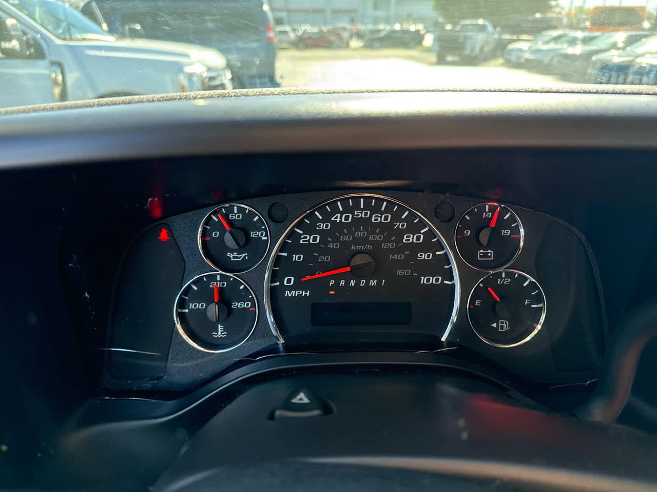 Used 2024 GMC Savana 2500 w/ Driver Convenience Package image 18