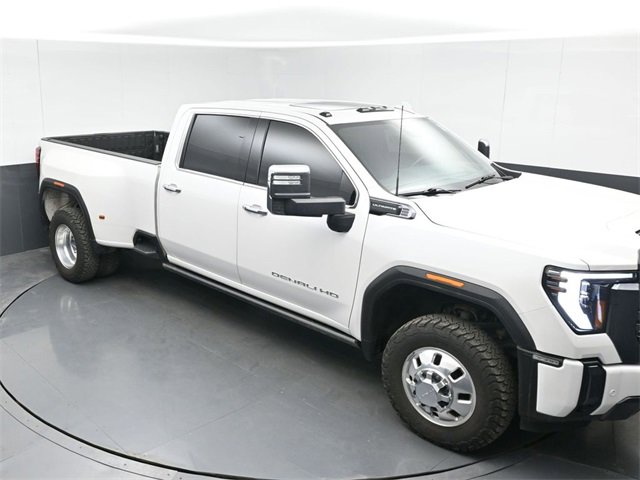 Used 2024 GMC Sierra 3500 Denali Ultimate image 36