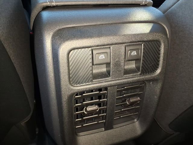 New 2025 Ford Bronco Badlands w/ Black Appearance Package image 9