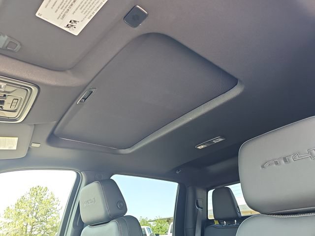 New 2026 GMC Sierra 2500 AT4 w/ AT4 Premium Plus Package AWD/4WD image 16