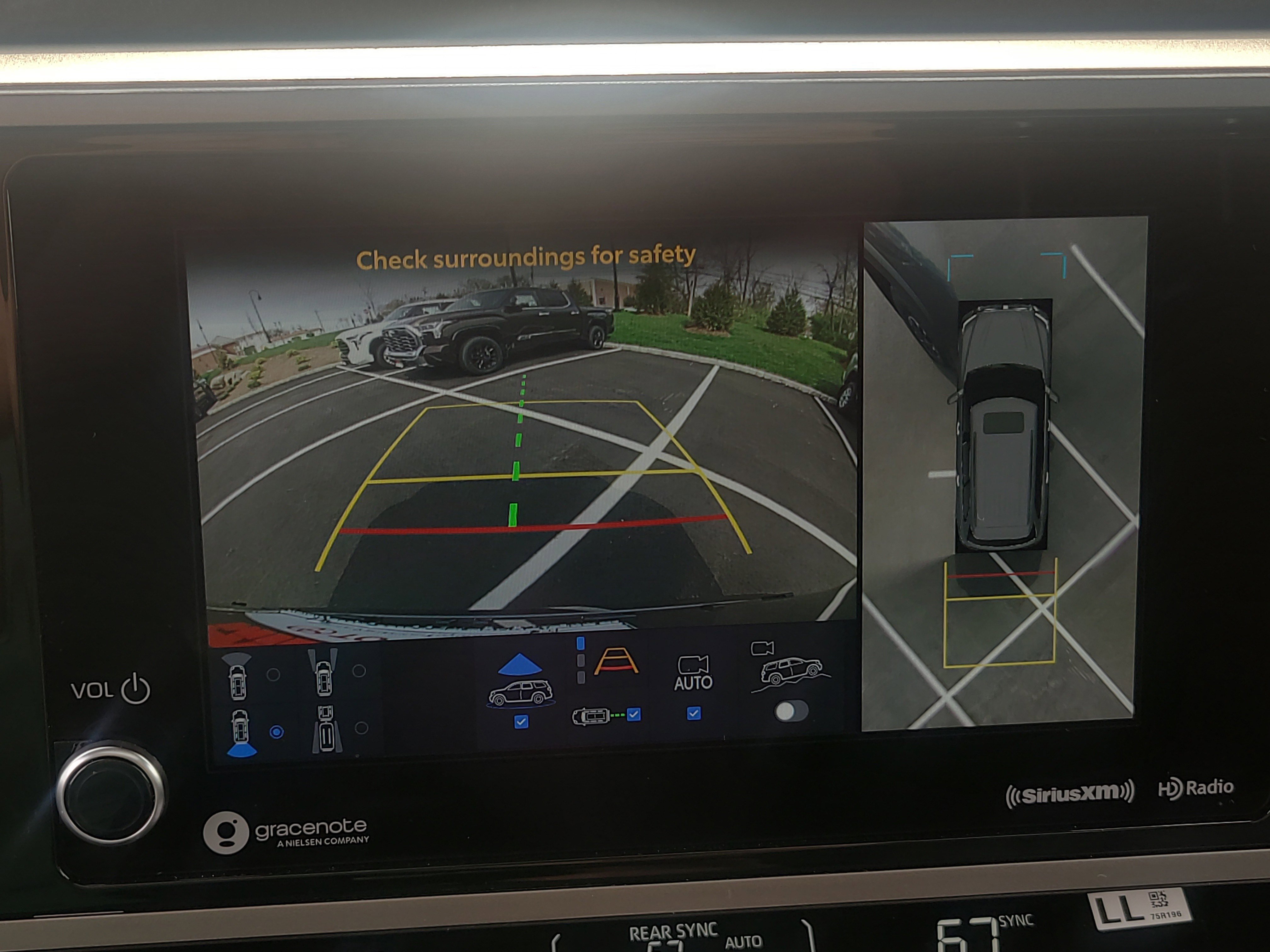 Used 2024 Toyota Sequoia SR5 w/ TRD Off-Road Package AWD/4WD image 27