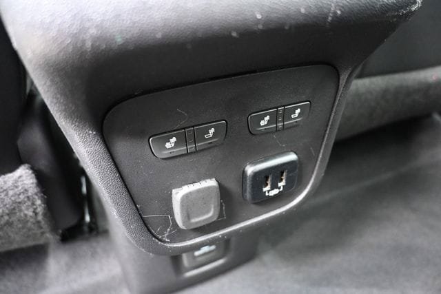 Used 2018 Chevrolet Equinox Premier AWD/4WD image 27