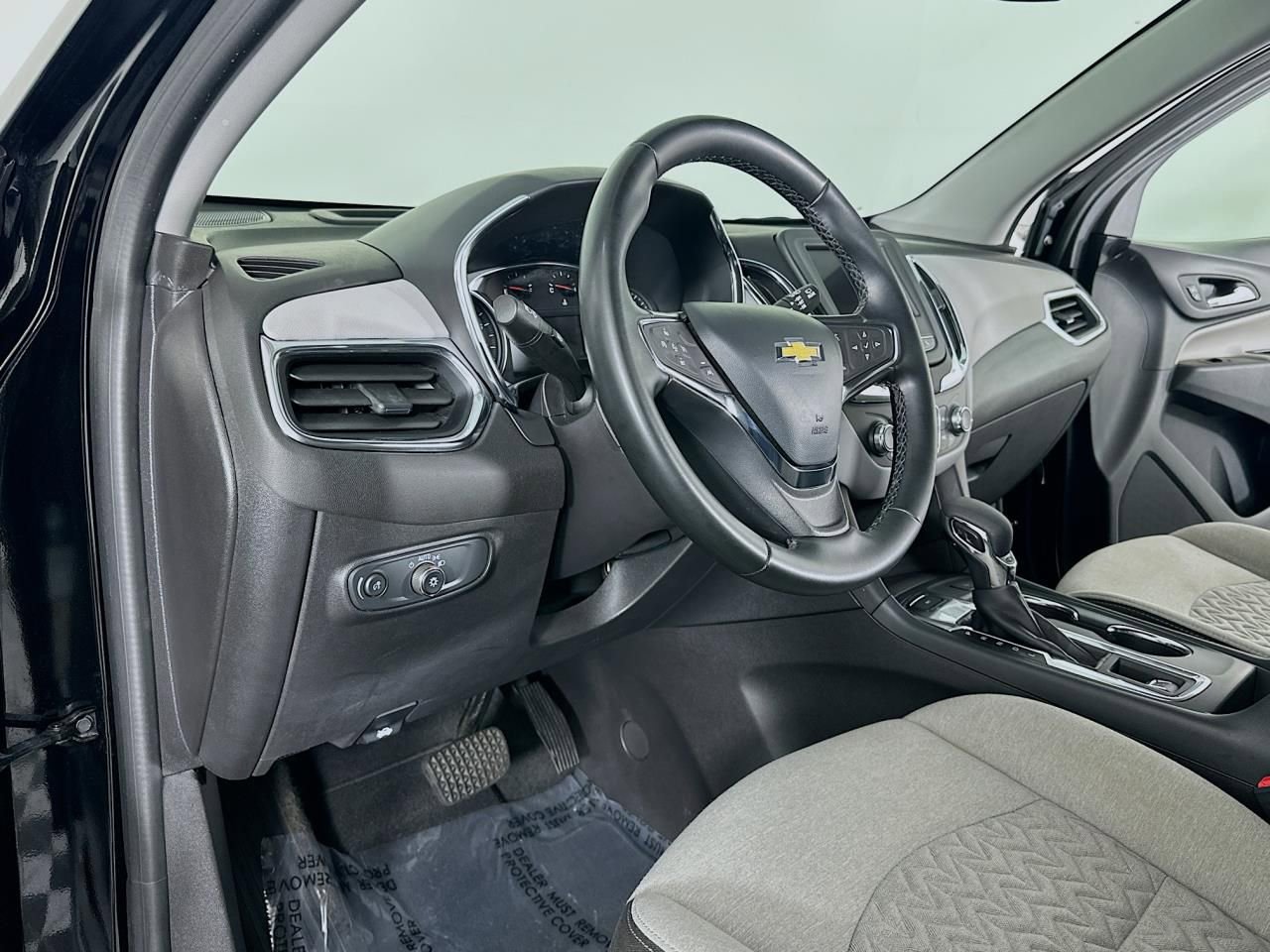 Used 2024 Chevrolet Equinox LT image 11