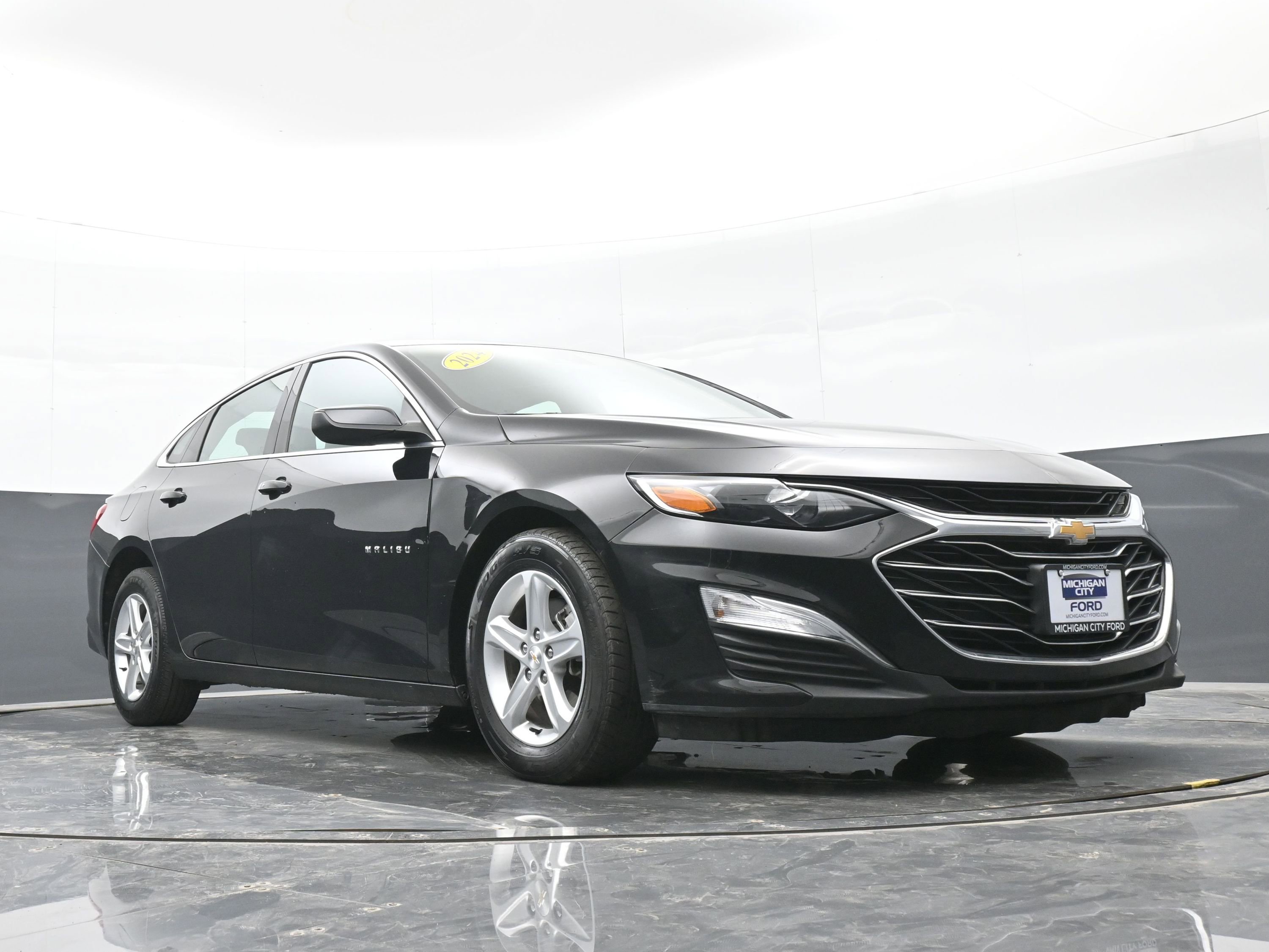 Used 2024 Chevrolet Malibu LS FWD image 41
