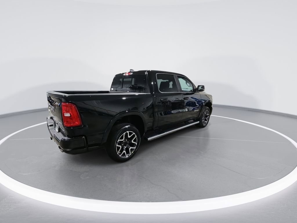 New 2026 RAM 1500 Laramie w/ Laramie Preferred Package AWD/4WD image 8