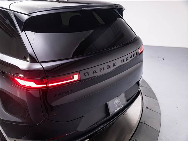 New 2027 Land Rover Range Rover Sport SE AWD/4WD image 30