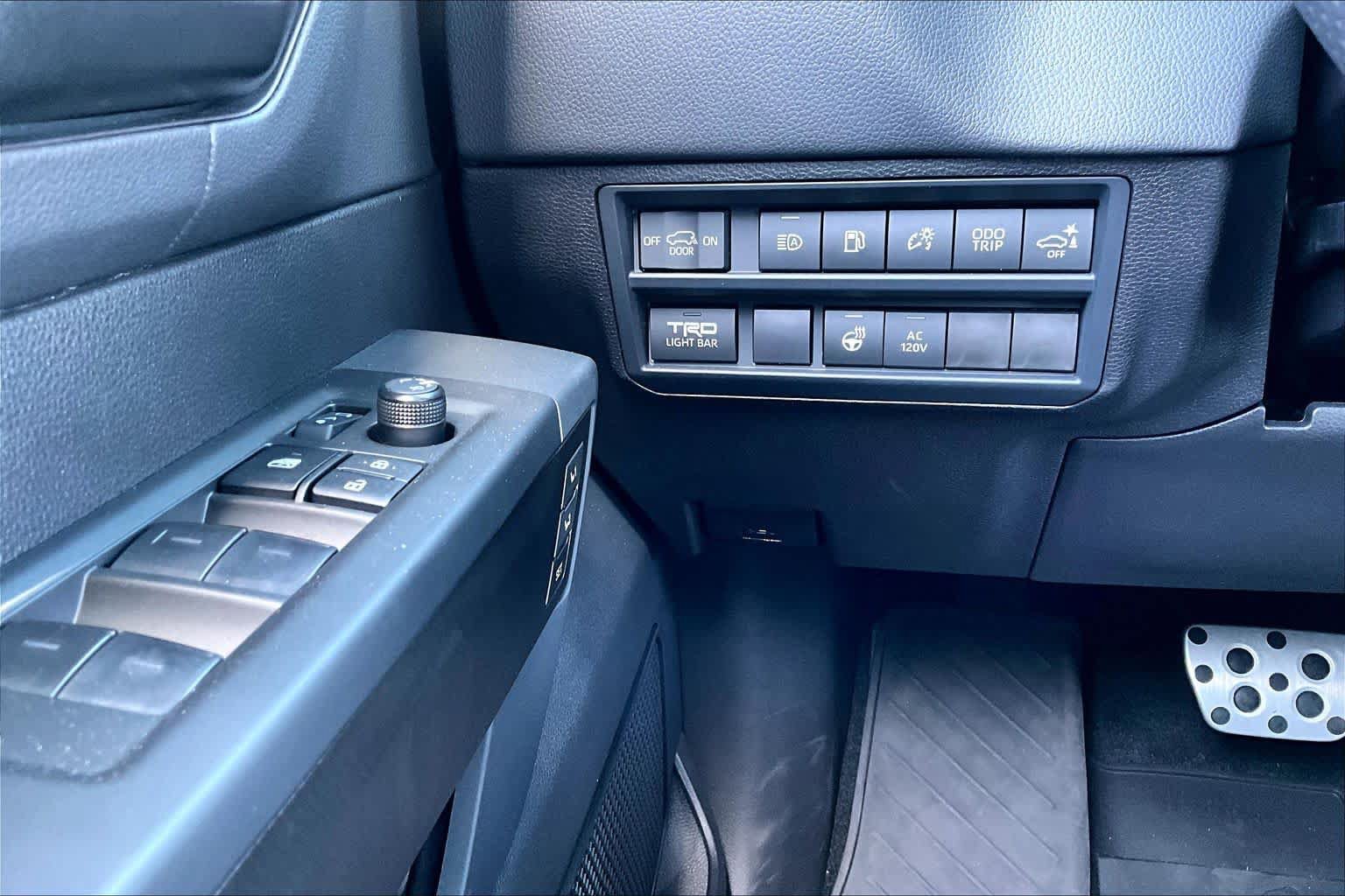 Used 2026 Toyota Sequoia TRD Pro AWD/4WD image 65