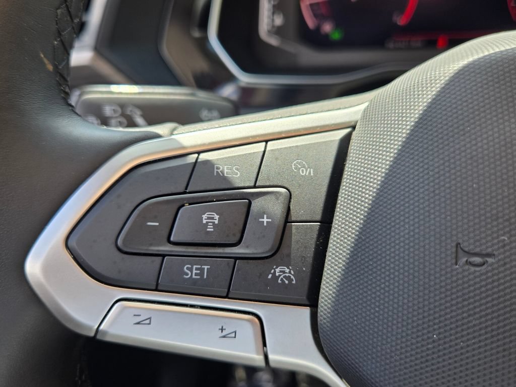 Certified 2023 Volkswagen Jetta SEL FWD image 25