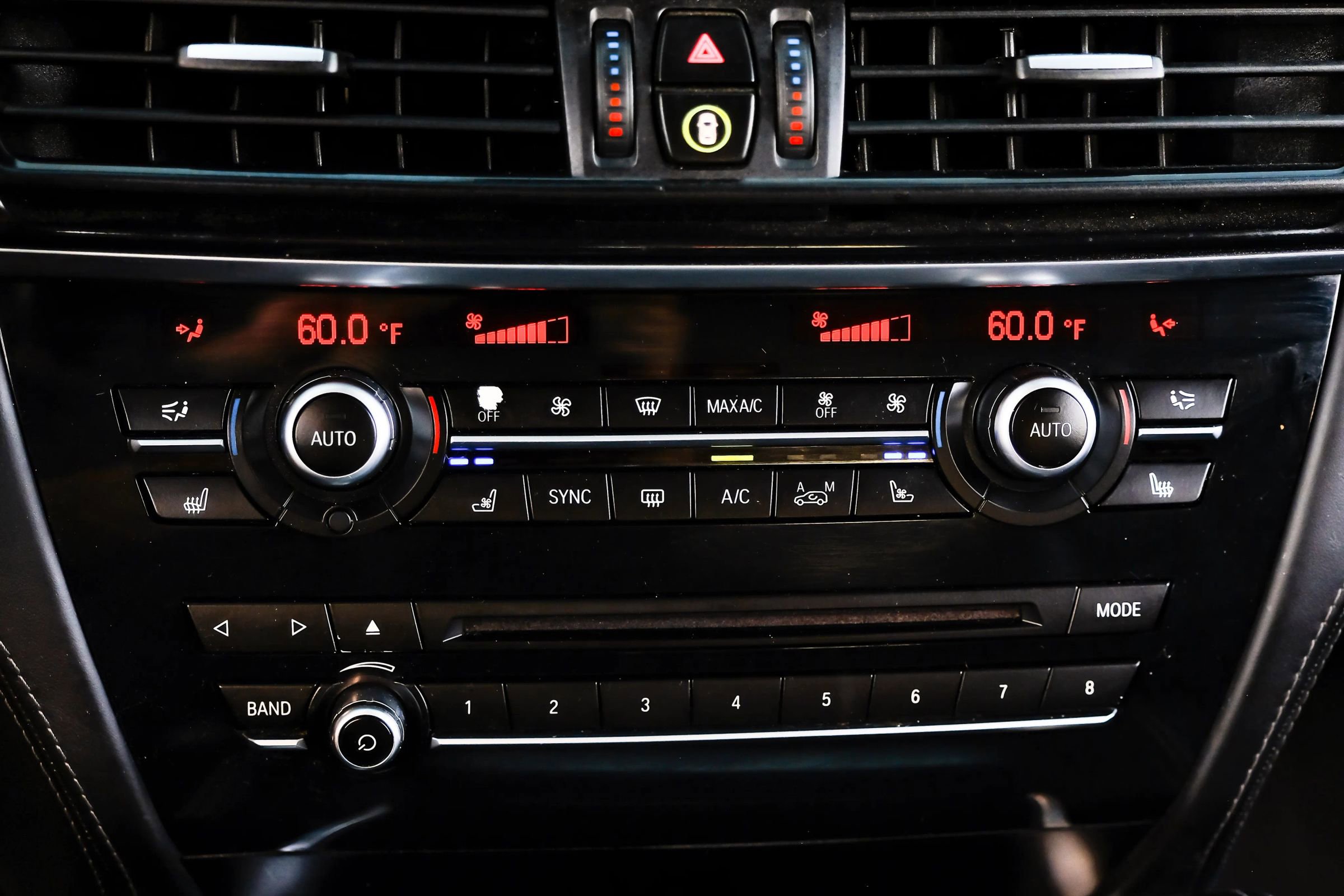 Used 2016 BMW X5 M image 35