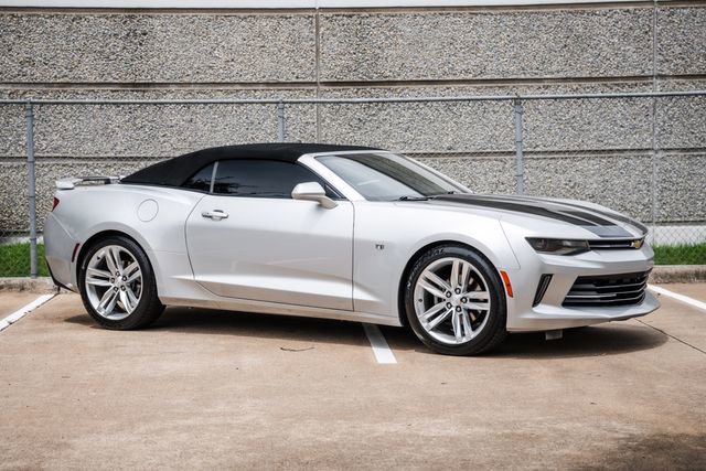 Used 2016 Chevrolet Camaro LT RWD image 37