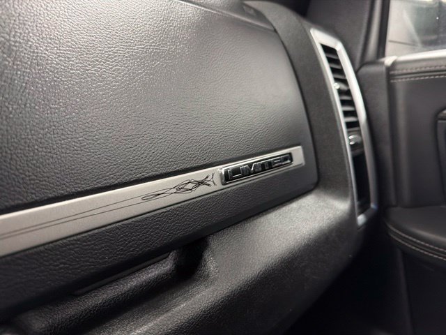 Used 2016 RAM 2500 Limited AWD/4WD image 33