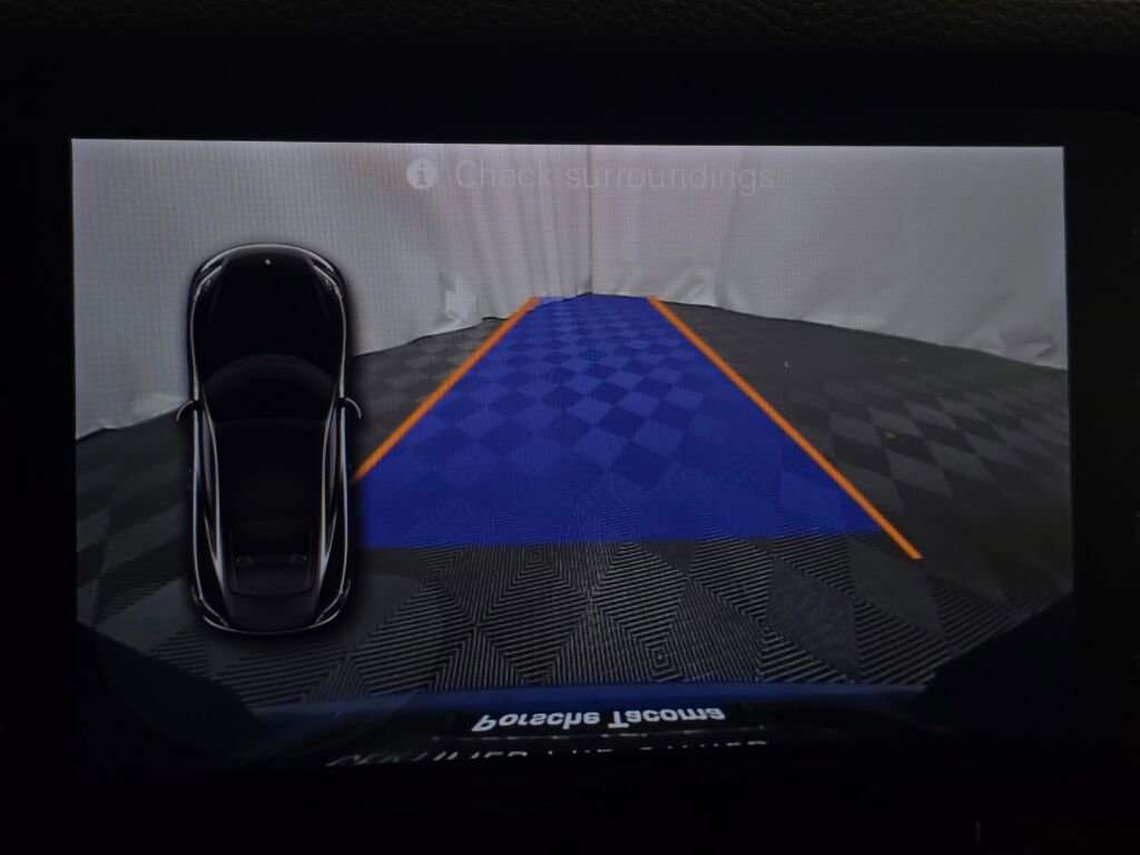 Certified 2018 Porsche 718 Cayman image 34