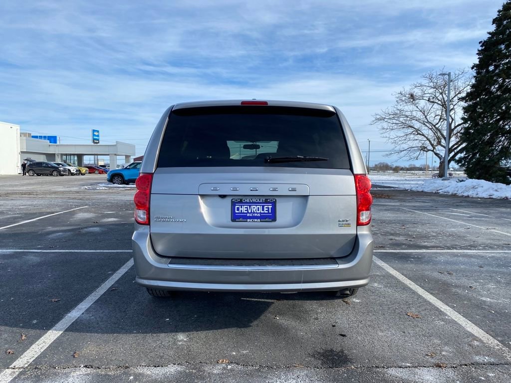 Used 2017 Dodge Grand Caravan GT image 6